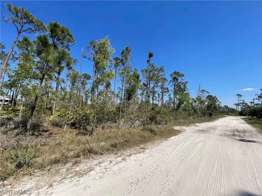 15274/15294/15259 Martinique/bimini Way Bokeelia FL 33922