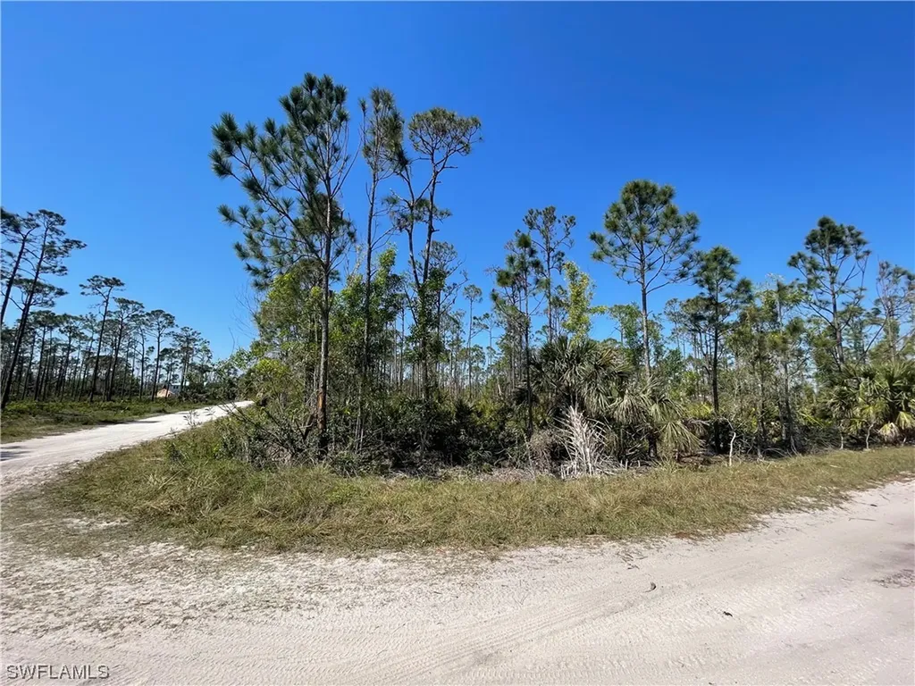 15274/15294/15259 Martinique/bimini Way Bokeelia FL 33922