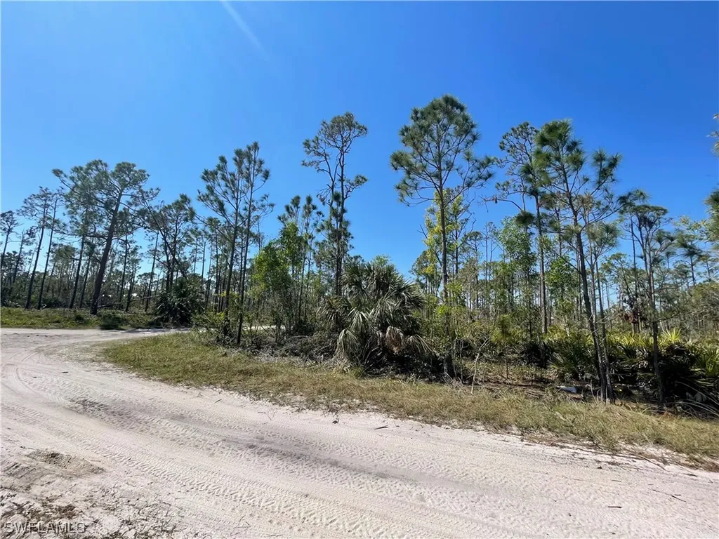 15274/15294/15259 Martinique/bimini Way Bokeelia FL 33922