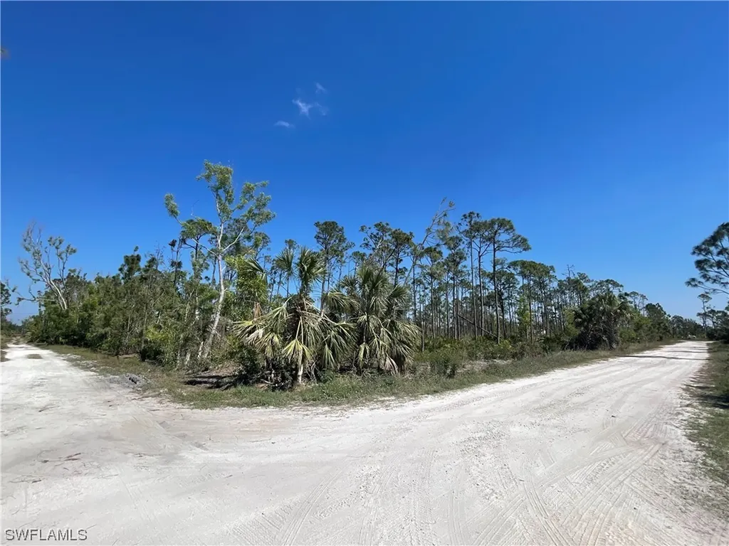 15274/15294/15259 Martinique/bimini Way Bokeelia FL 33922