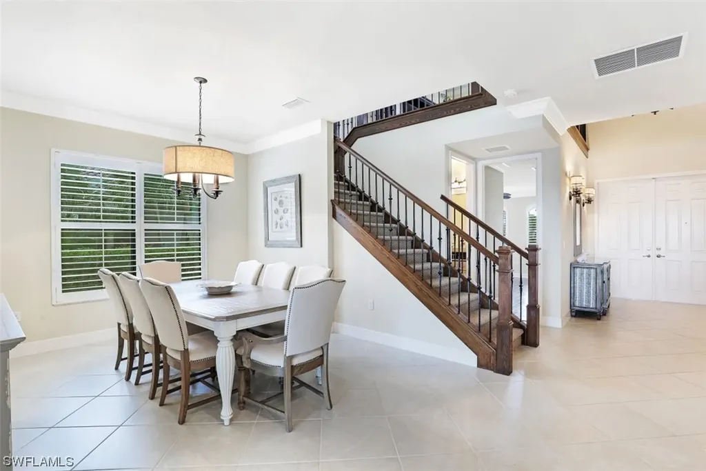 2939 Cinnamon Bay Circle Naples FL 34119
