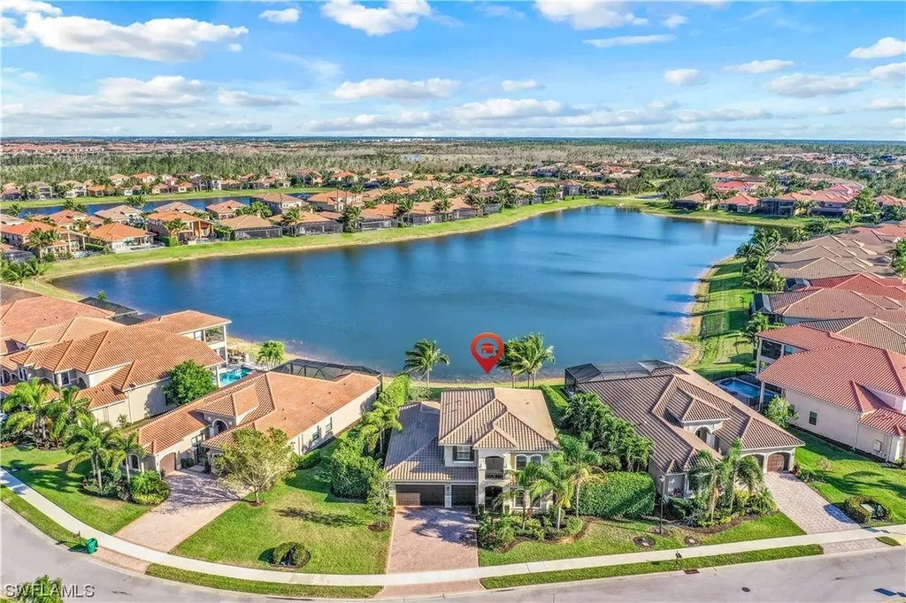 2939 Cinnamon Bay Circle Naples FL 34119