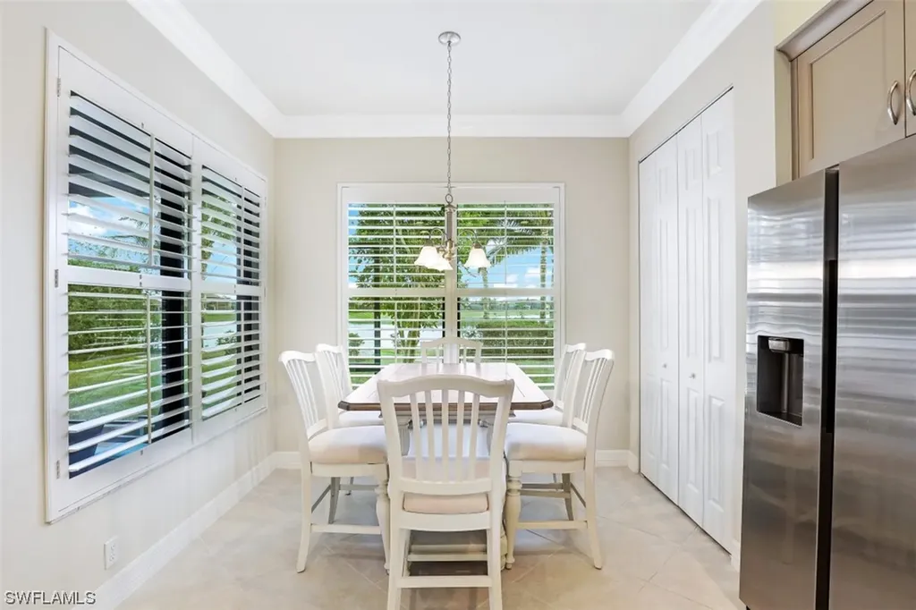 2939 Cinnamon Bay Circle Naples FL 34119