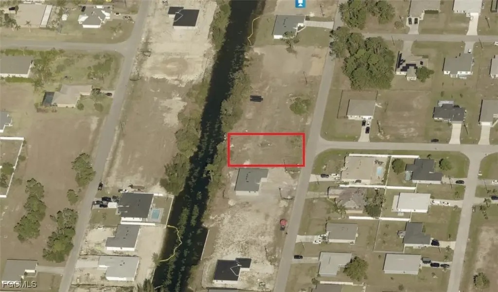 3582 NE 9th Place Cape Coral FL 33909