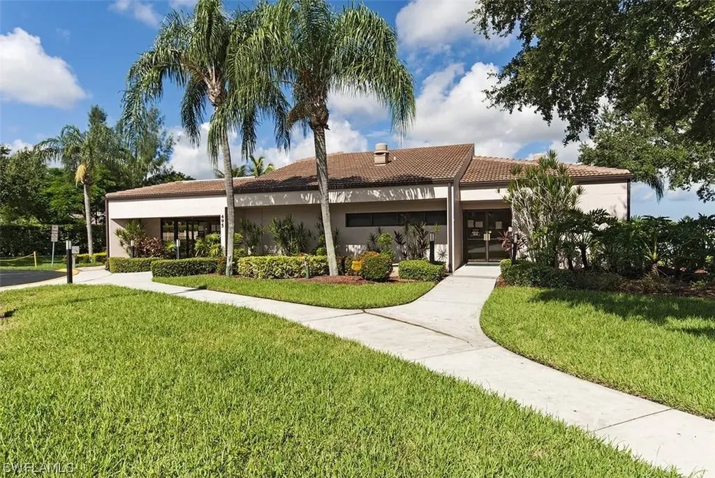 7081 Appleby Drive Naples FL 34104