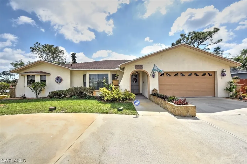 8416 Pennsylvania Boulevard Fort Myers FL 33967