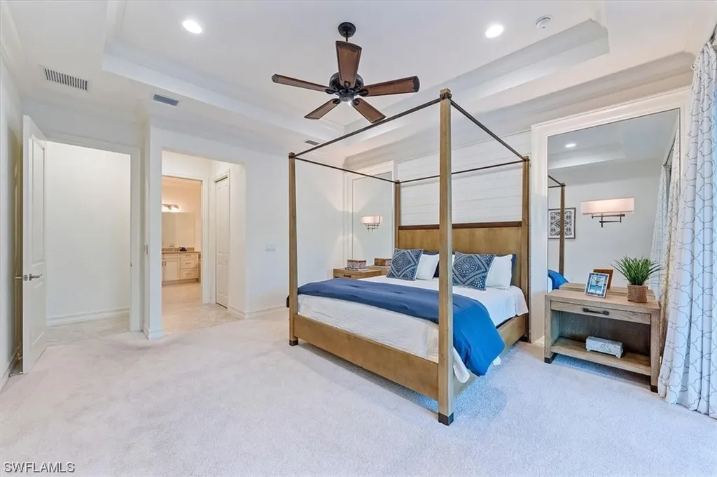 6631 Roma Way Naples FL 34113