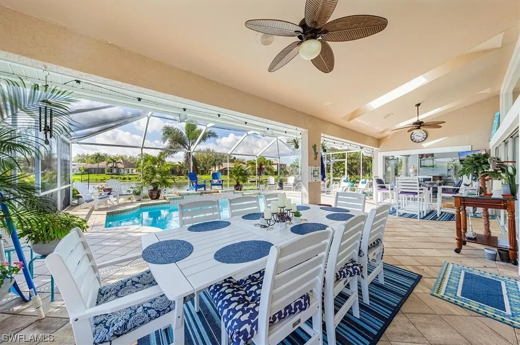 Naples FL, 4270 Longshore Way N