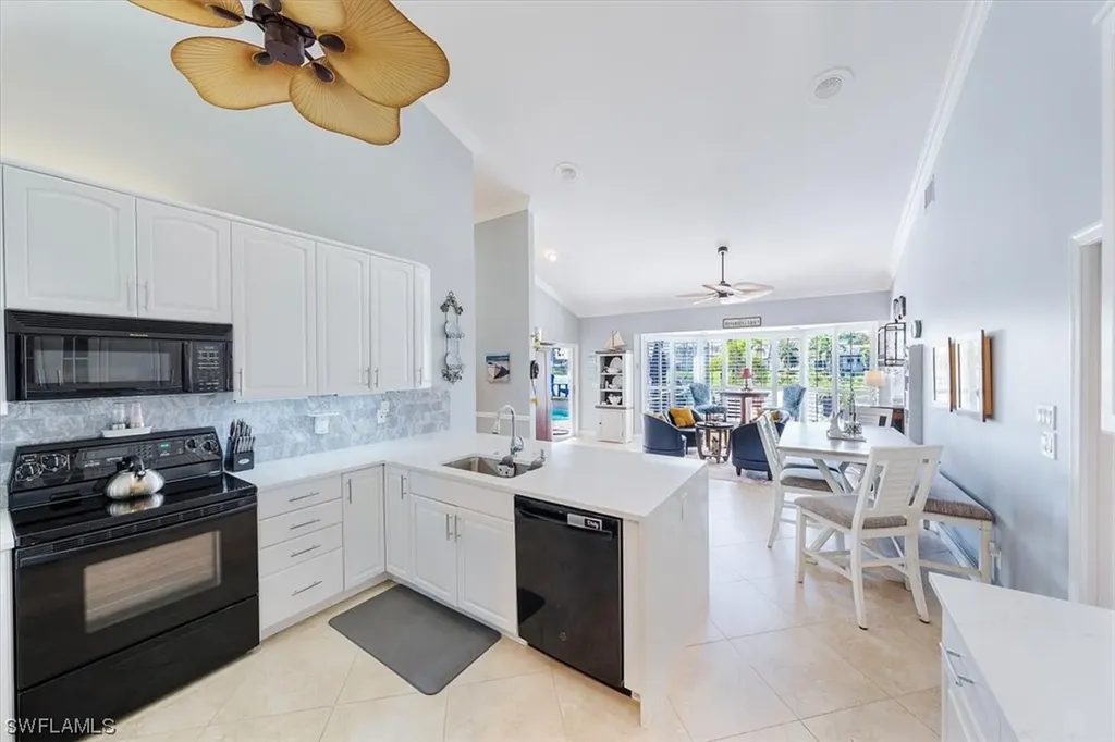 4270 Longshore Way N Naples FL 34119
