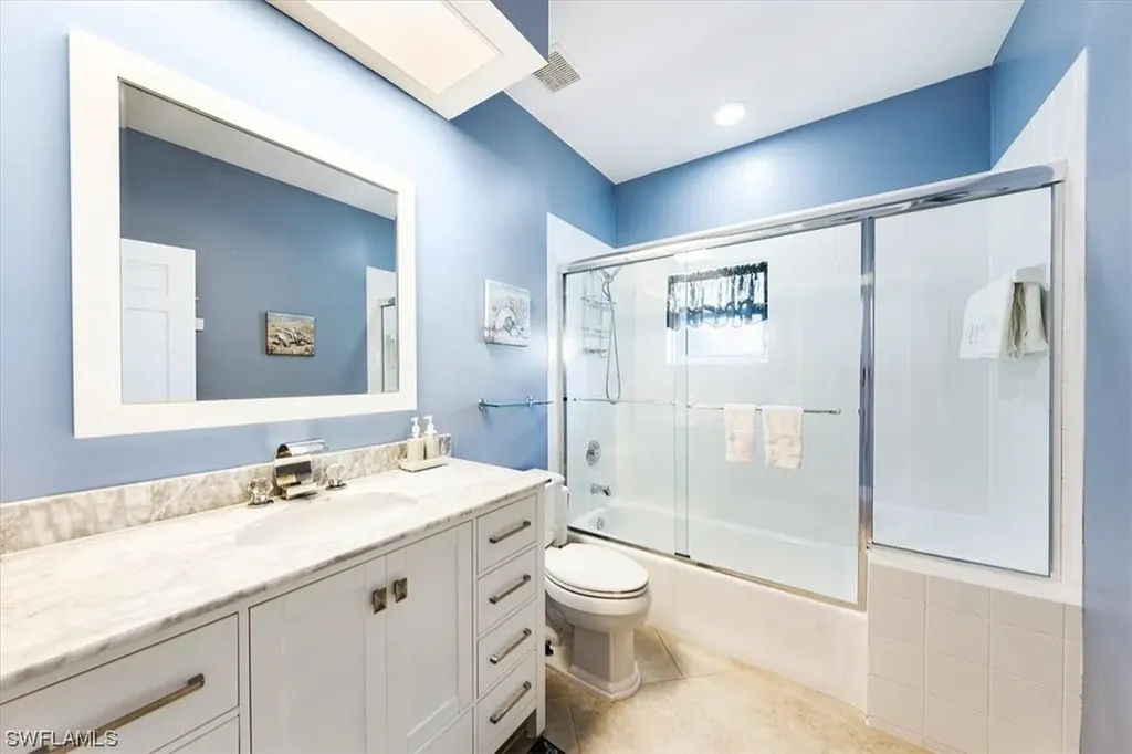 4270 Longshore Way N Naples FL 34119