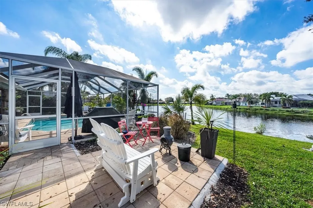 4270 Longshore Way N Naples FL 34119