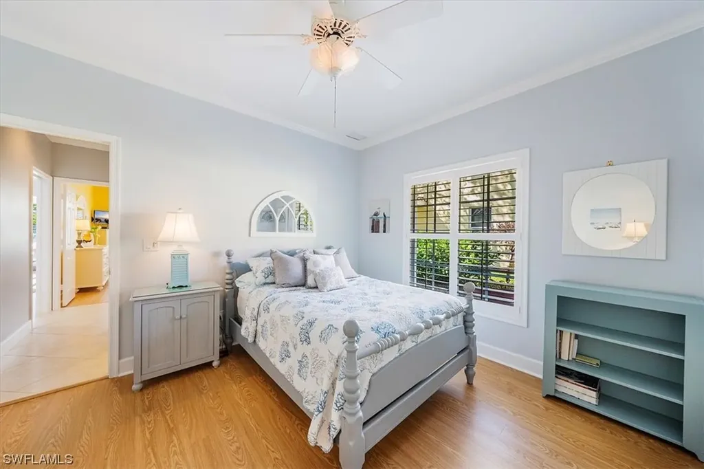 4270 Longshore Way N Naples FL 34119