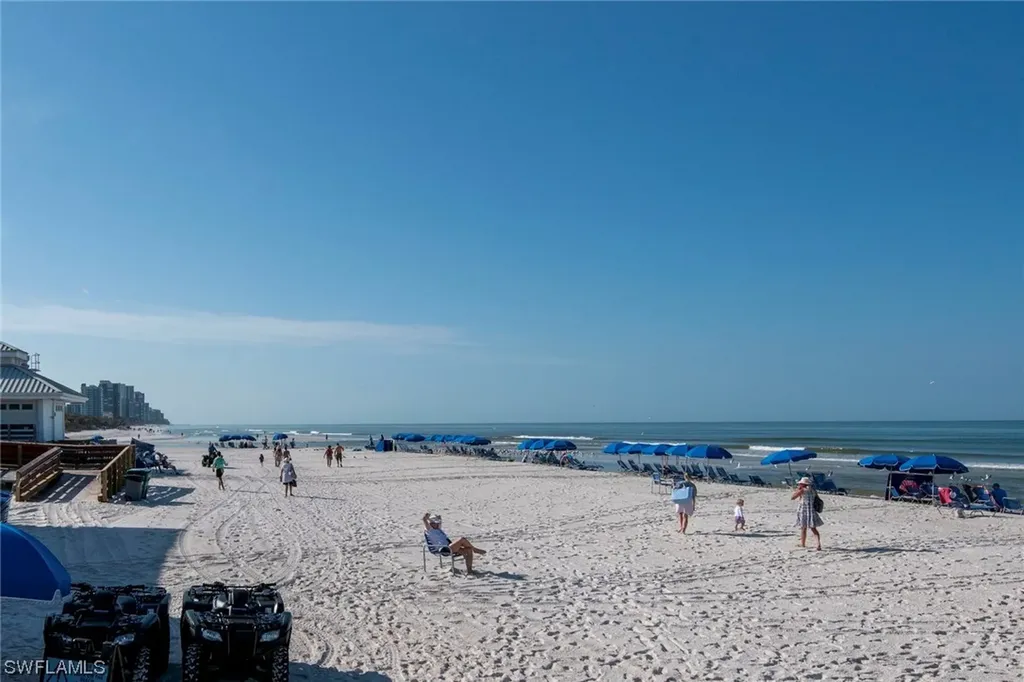 6101 Pelican Bay Boulevard Naples FL 34108