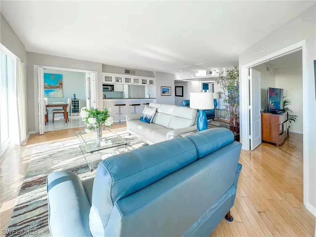6101 Pelican Bay Boulevard Naples FL 34108