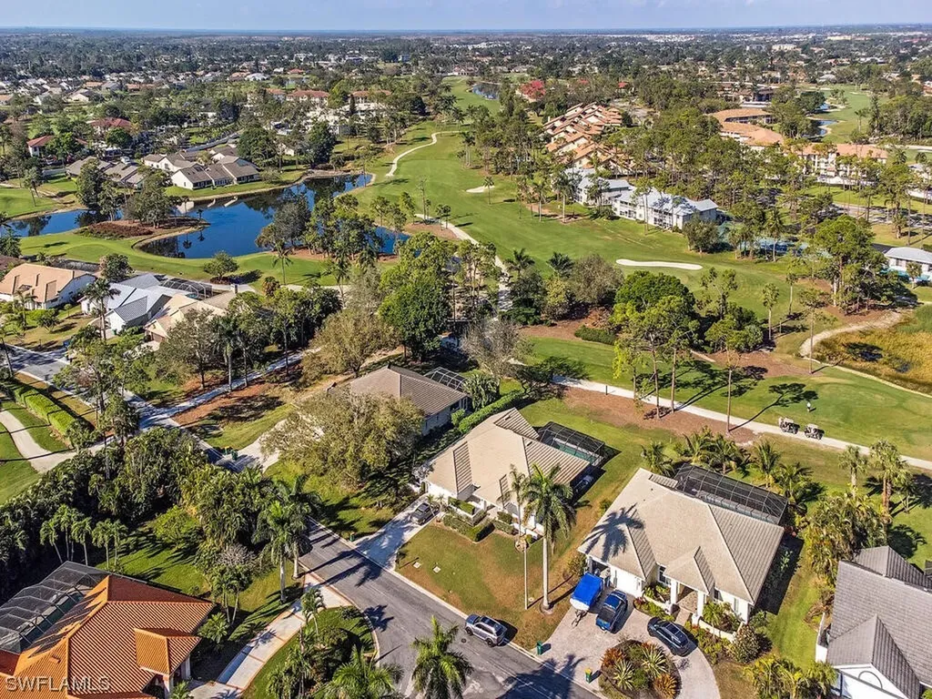 137 Muirfield Circle Naples FL 34113