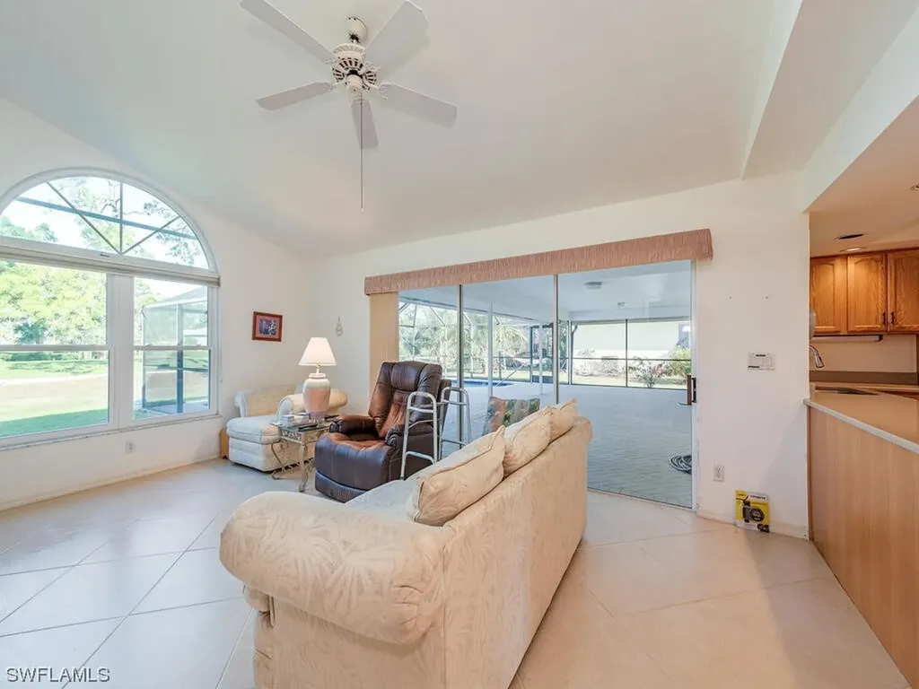 137 Muirfield Circle Naples FL 34113