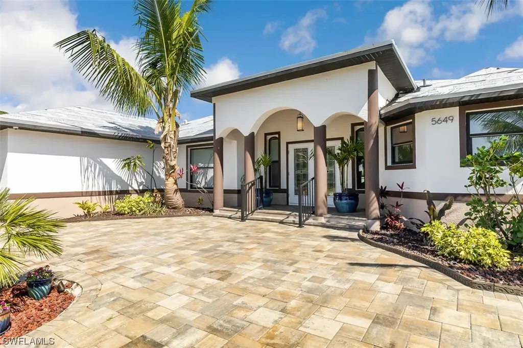 5649 Winkler Road Fort Myers FL 33919