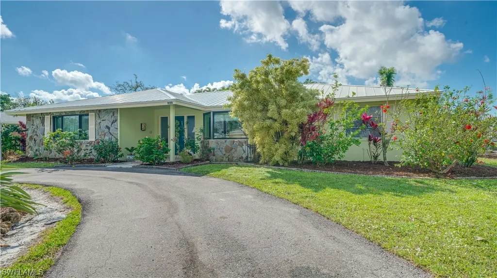 1604 N Mayfair Road Fort Myers FL 33919
