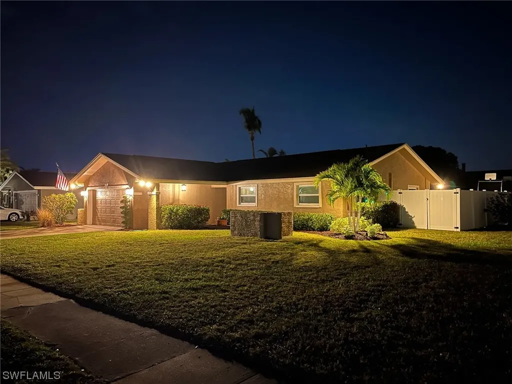 861 Hofstra Drive Fort Myers FL 33919