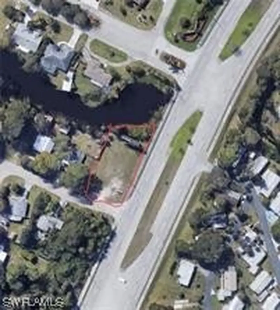 2271 Flamingo Drive North Fort Myers FL 33917