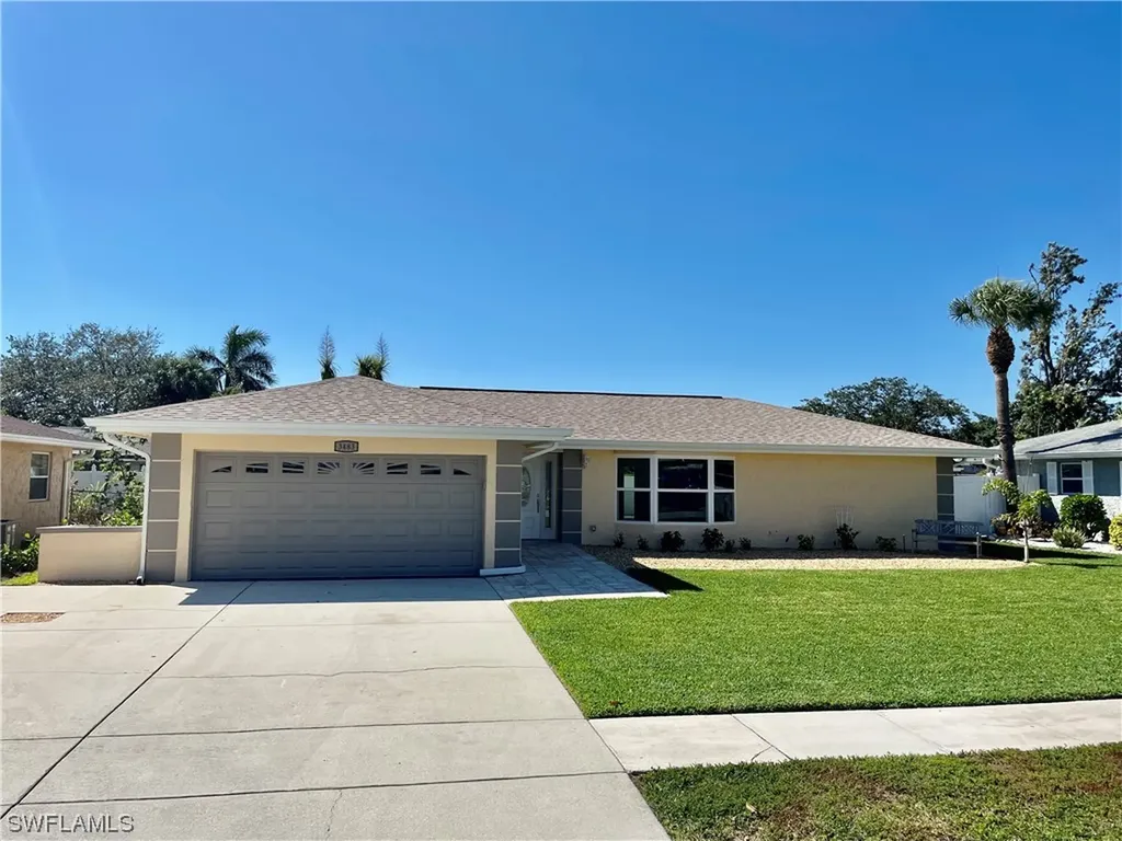 3483 Balboa Circle E Naples FL 34105