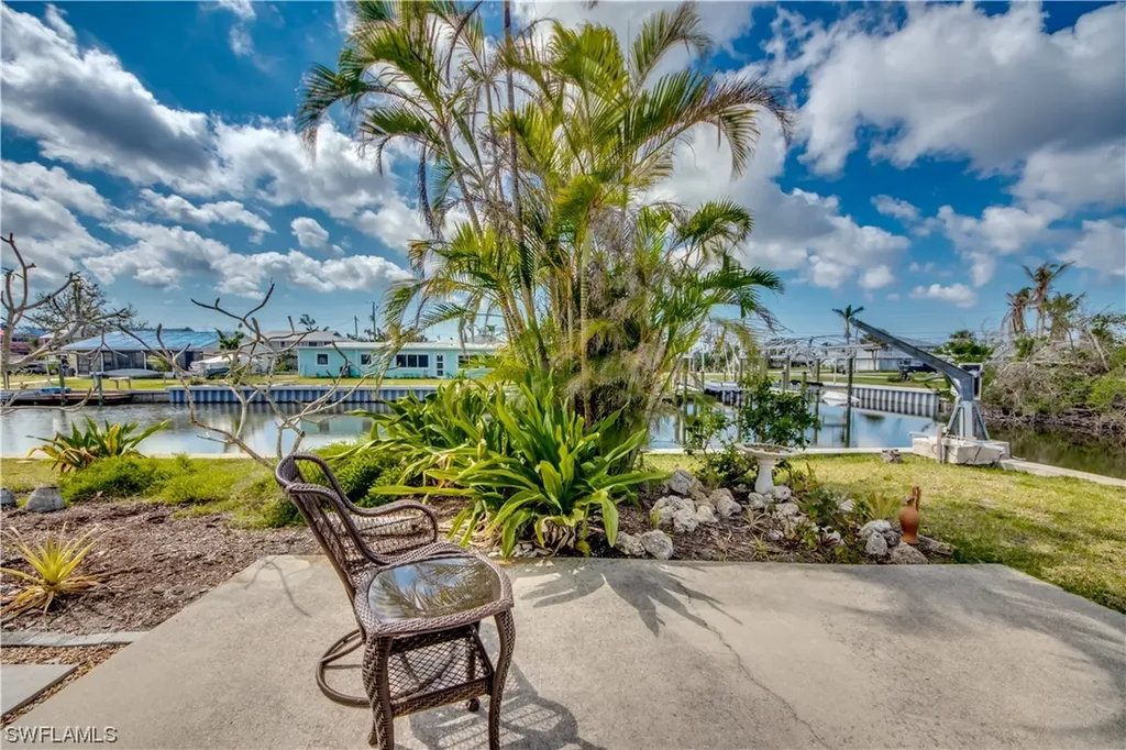 3689 Outrigger Lane St. James City FL 33956