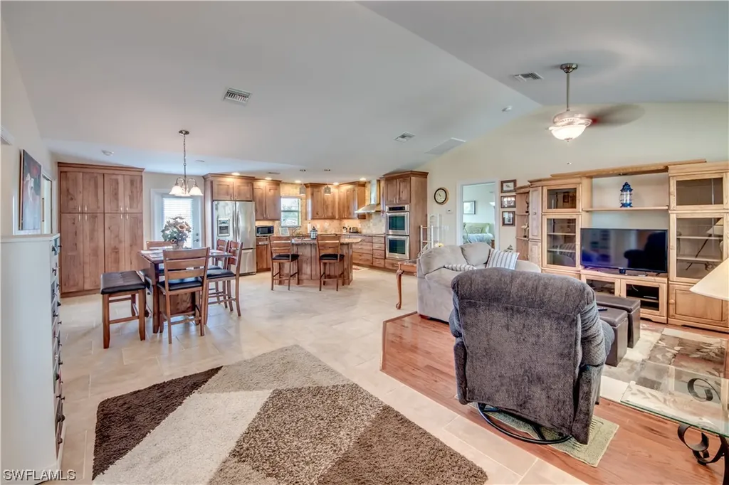 3689 Outrigger Lane St. James City FL 33956