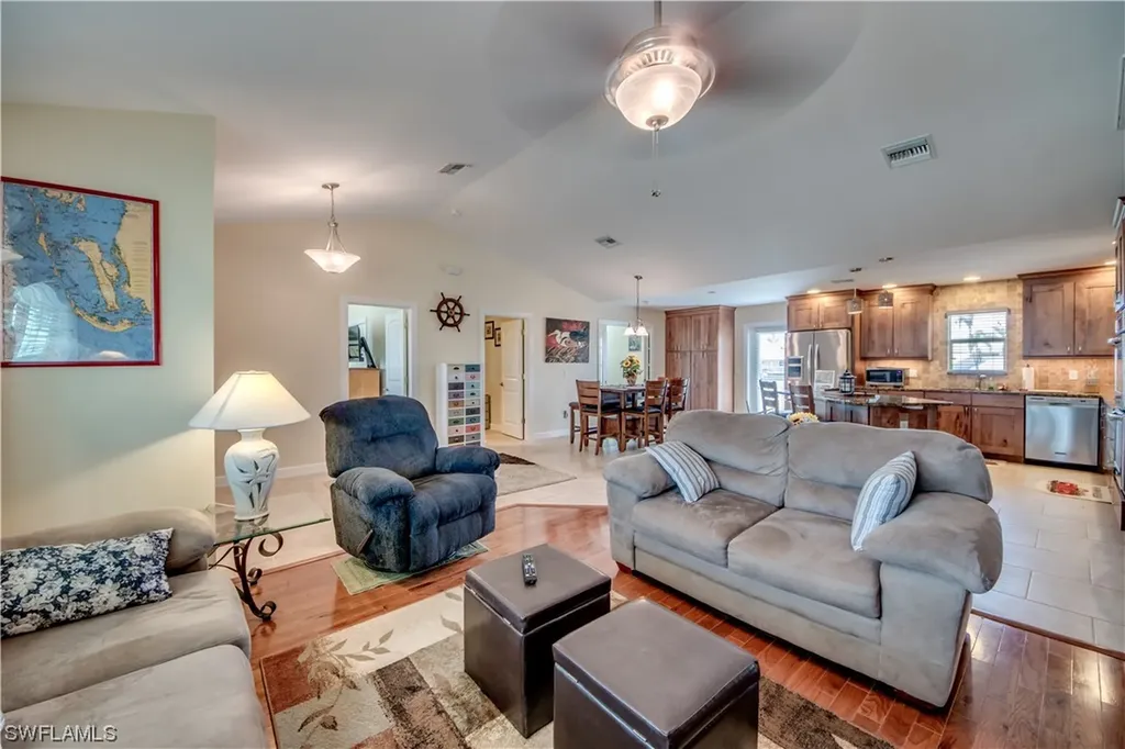 3689 Outrigger Lane St. James City FL 33956