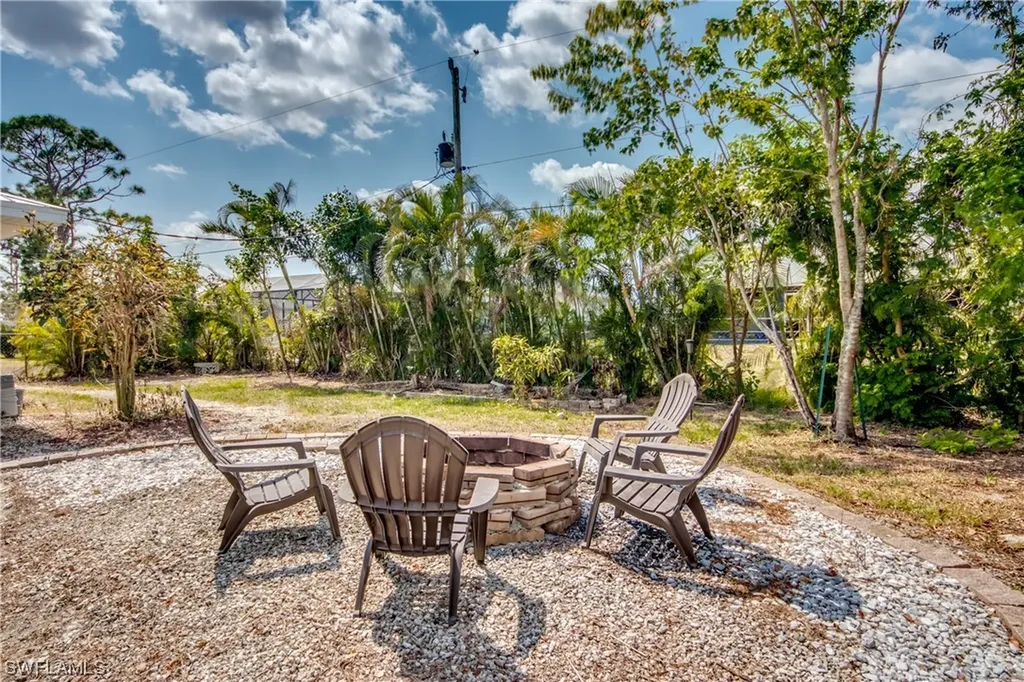 18462 Tulip Road Fort Myers FL 33967