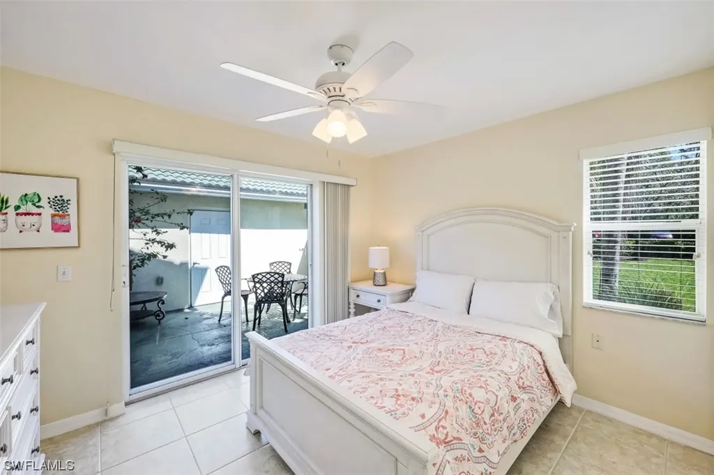 4910 Cougar Court N Naples FL 34109