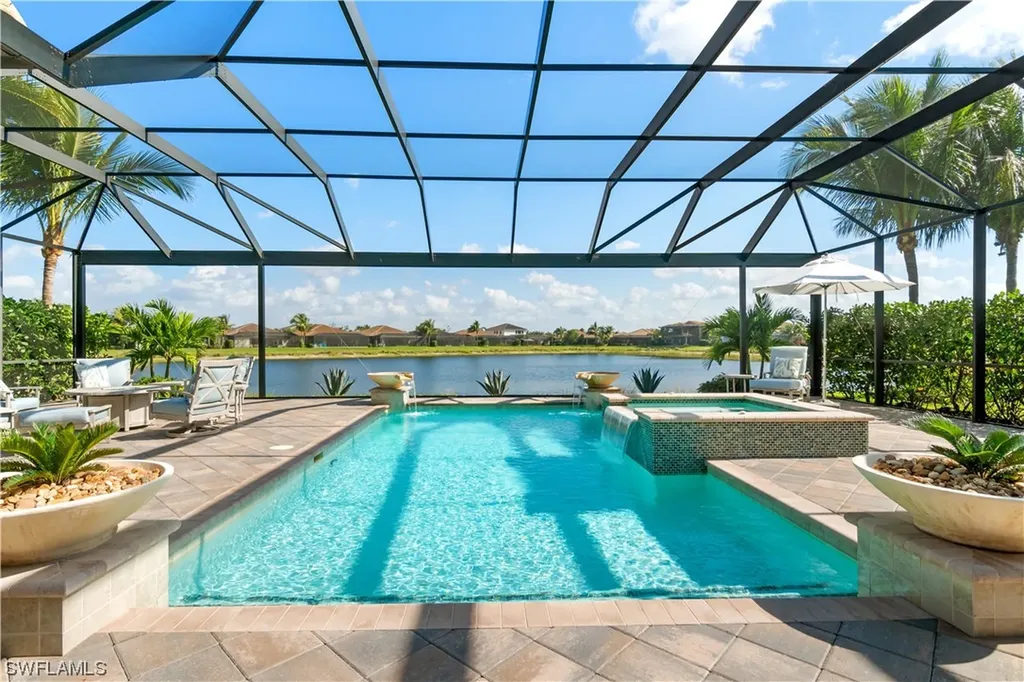 Naples FL, 4467 Caldera Circle