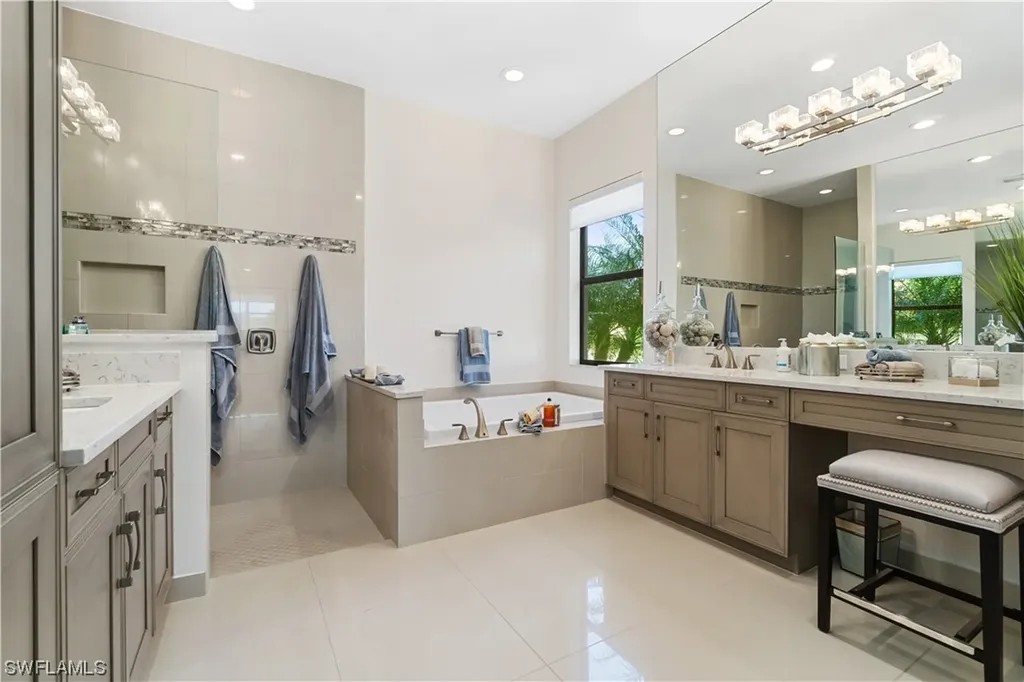 4467 Caldera Circle Naples FL 34119