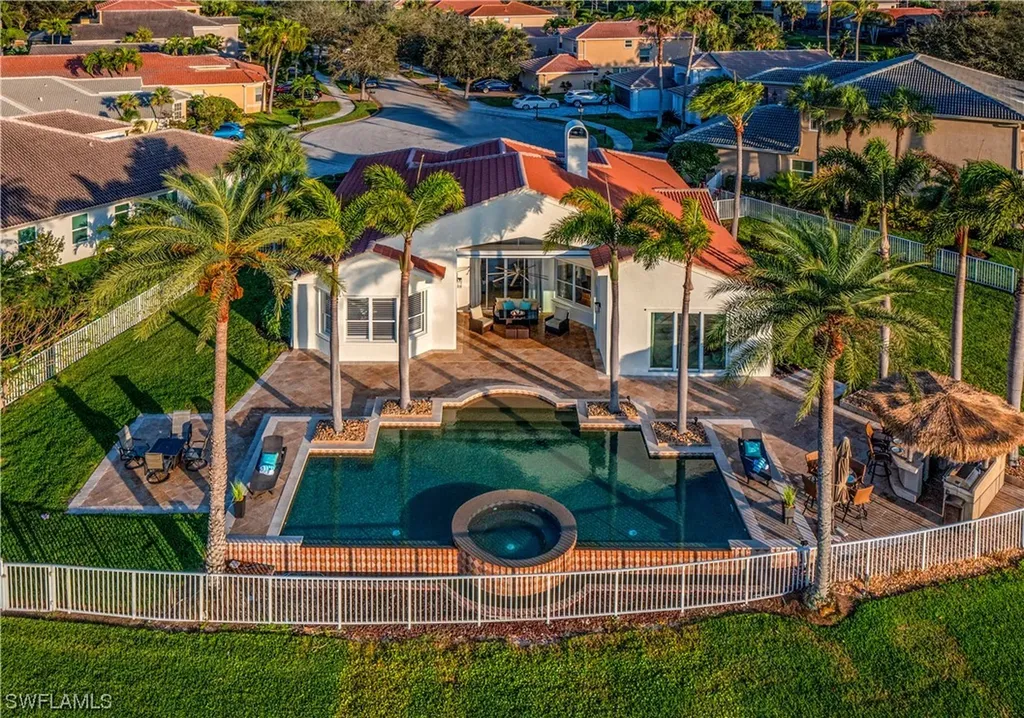 2175 Canary Island Cove Naples FL 34119