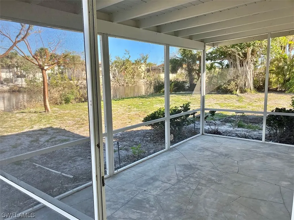 470 Birdsong Place Sanibel FL 33957