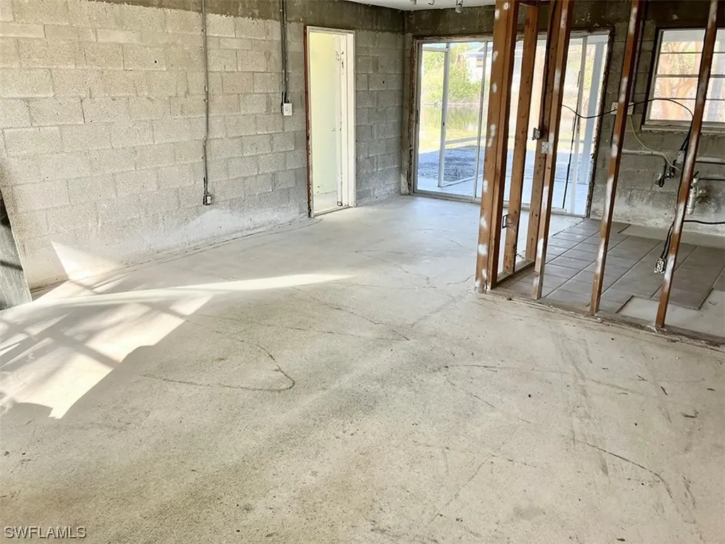 470 Birdsong Place Sanibel FL 33957
