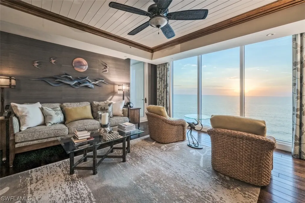 11125 Gulf Shore Drive Naples FL 34108