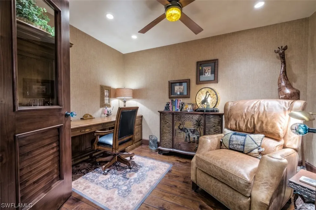 11125 Gulf Shore Drive Naples FL 34108