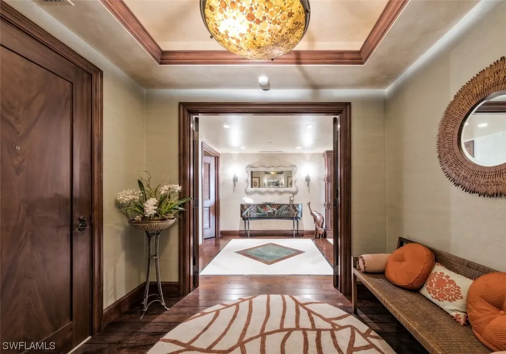 11125 Gulf Shore Drive Naples FL 34108