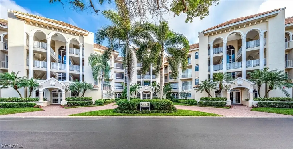 8440 Abbington Circle Naples FL 34108