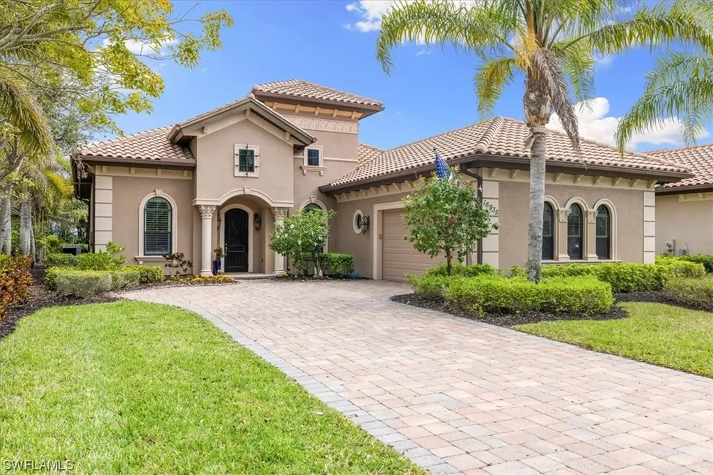 15935 Secoya Reserve Circle Naples FL 34110