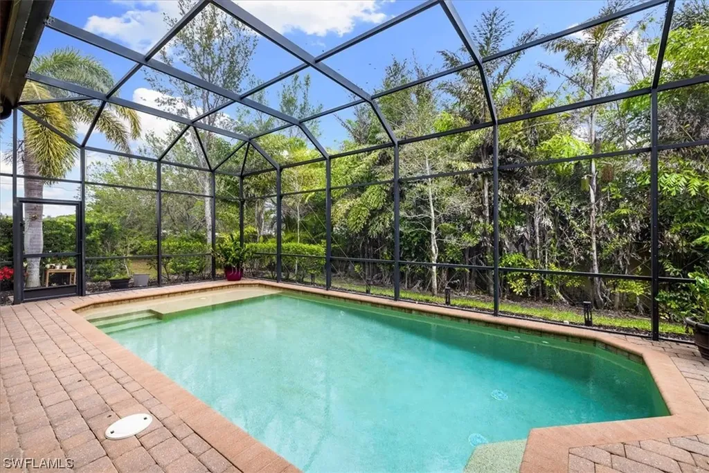 15935 Secoya Reserve Circle Naples FL 34110