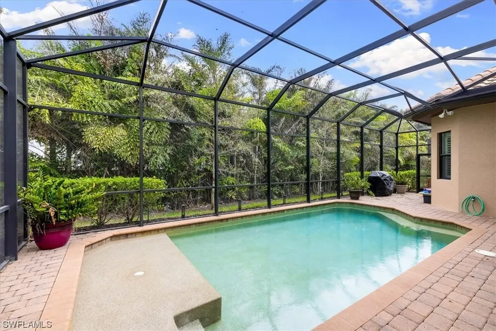 15935 Secoya Reserve Circle Naples FL 34110