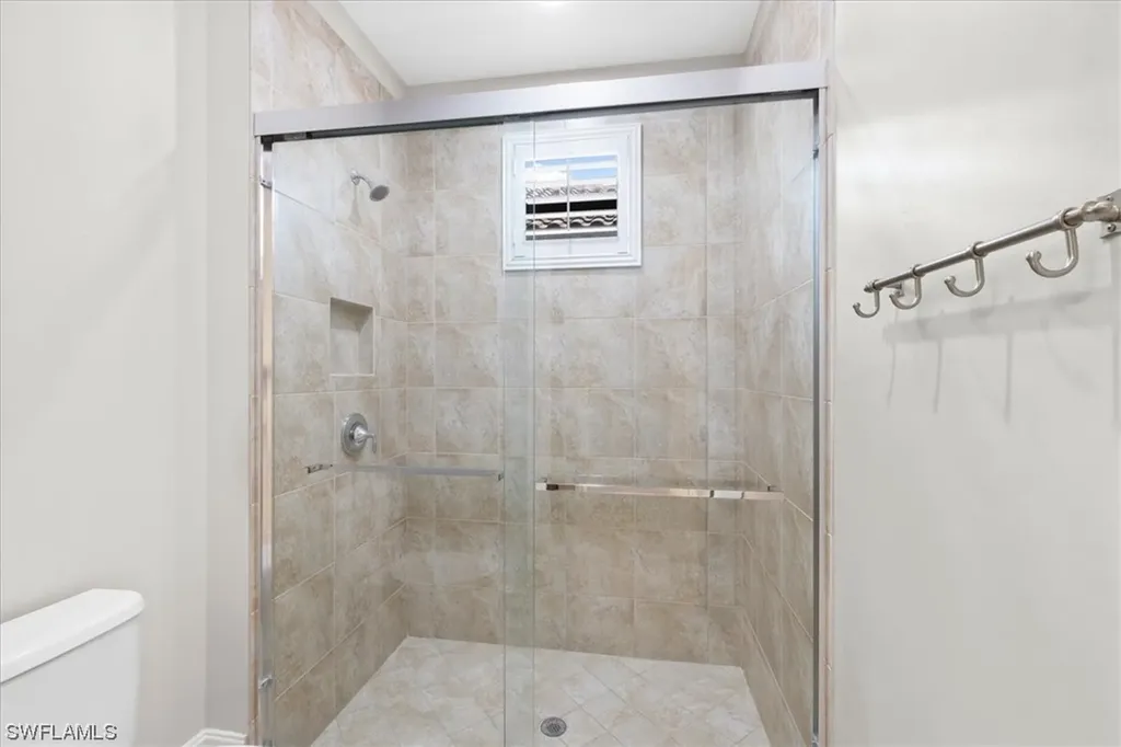 15935 Secoya Reserve Circle Naples FL 34110