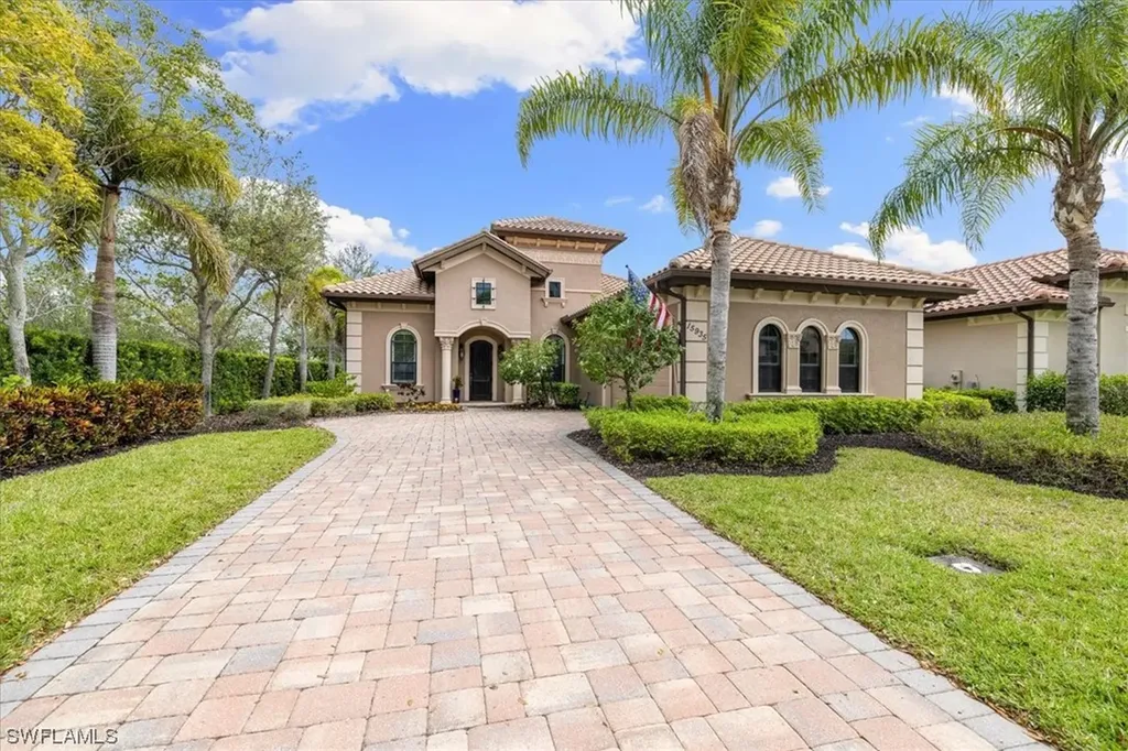 15935 Secoya Reserve Circle Naples FL 34110
