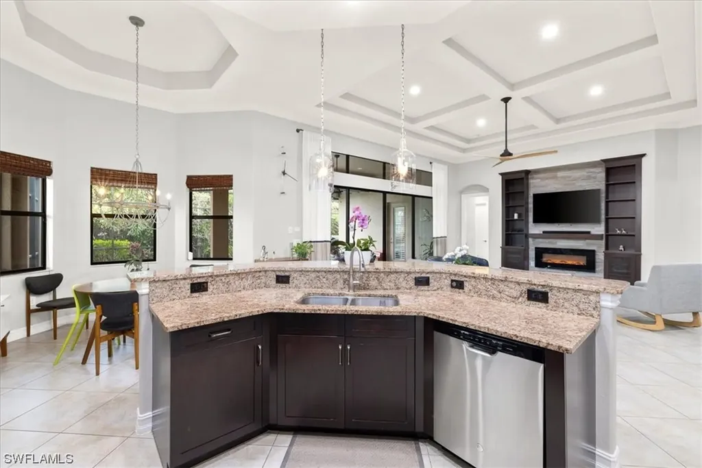 15935 Secoya Reserve Circle Naples FL 34110