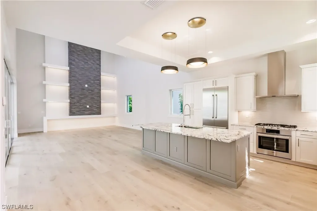 9233 Mercato Way Naples FL 34108