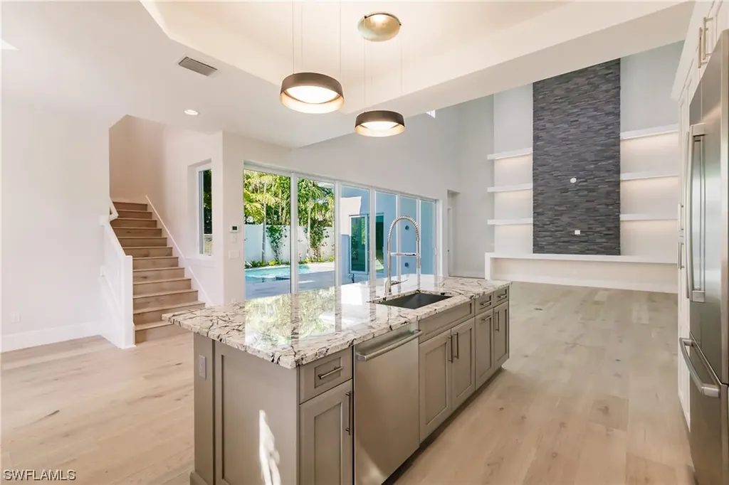 9233 Mercato Way Naples FL 34108