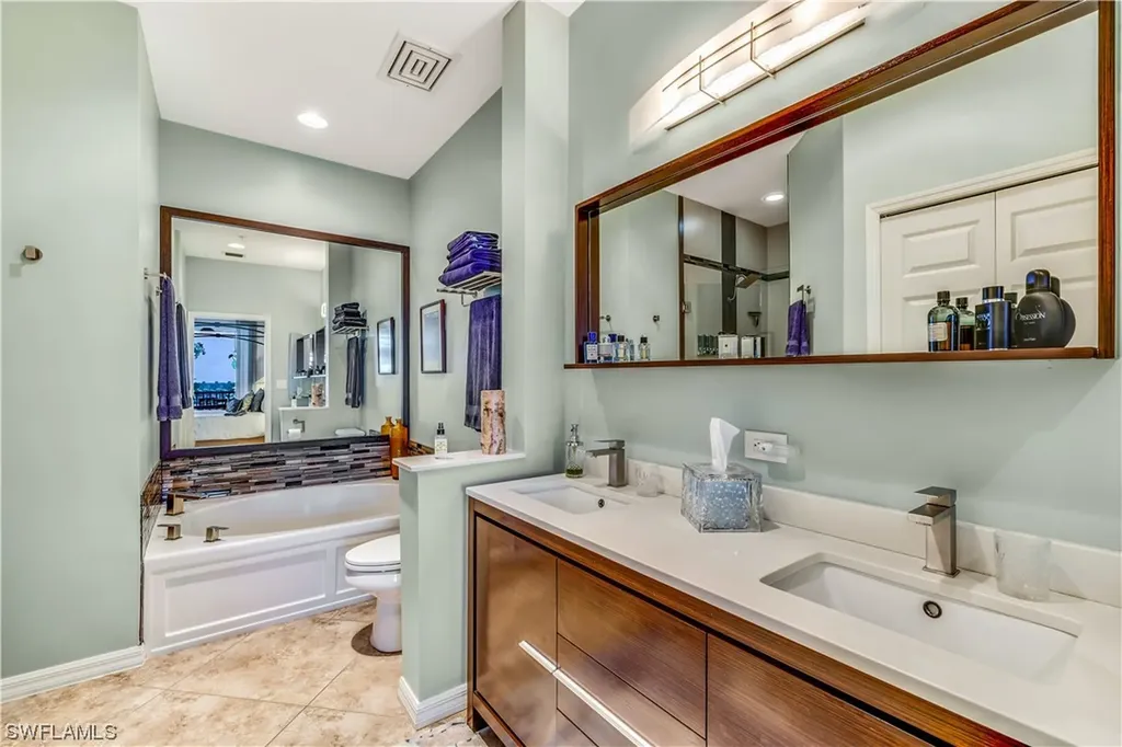 11130 Harbour Yacht Court Fort Myers FL 33908
