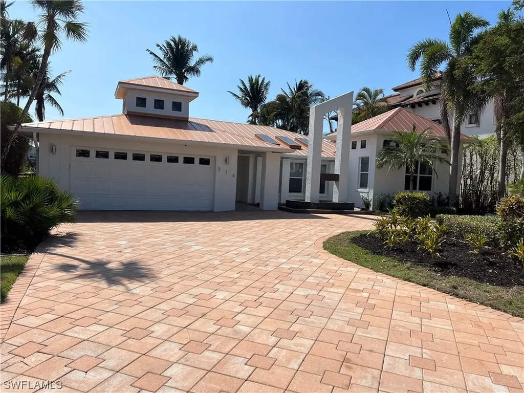 314 Egret Avenue Naples FL 34108