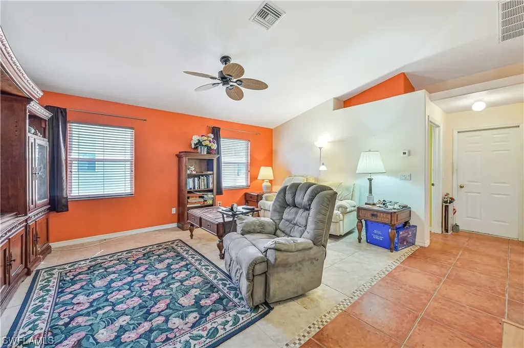3709 SW 11th Court Cape Coral FL 33914